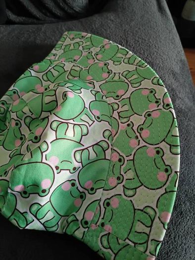 2 Hats