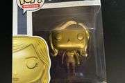 007 Golden Girl Funko pop