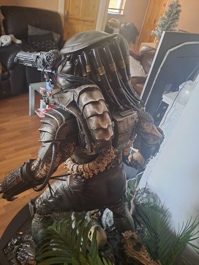 Prime 1 Studio Jungle Hunter Predator Deluxe Bonus
