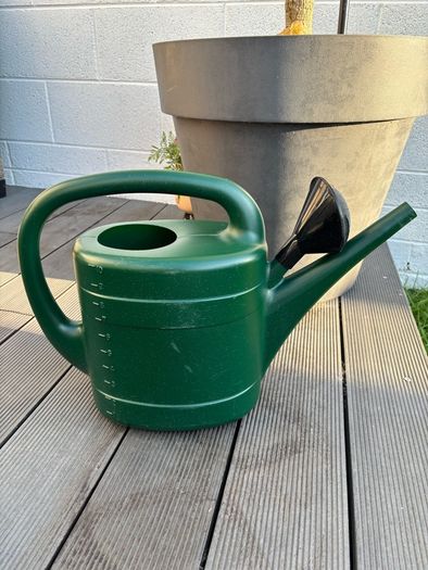 Outdoor Watering Can 10 Litres