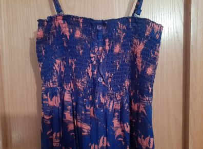Womans dress