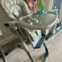 Joie 2 in 1 high chair grey