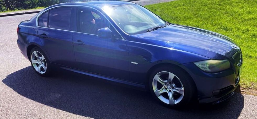 2011 Bmw 318d Automatic Diesel. Taxed.