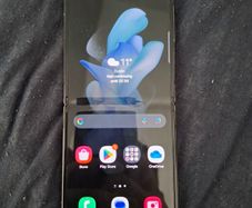 Samsung Galaxy Z Flip 4 5G