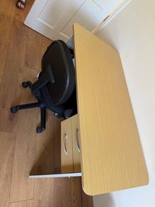 desk free to take away
