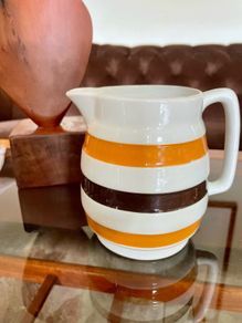 Large Mid Century Carrigaline Colleen Ireland 1 Pint Milk Jug or Posy Vase
