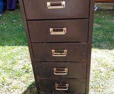 Metal drawer unit