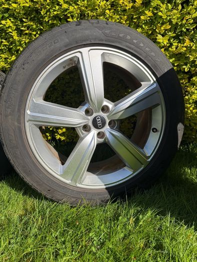 Set Of 4 R20 Audi Alloy Wheels With Tyres  2023  Good Condition