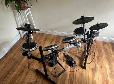 Behringer Electronic Drum Set