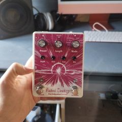 astral destiny guitar pedal earthquaker