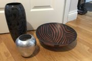 Wooden bowl and 2 vases