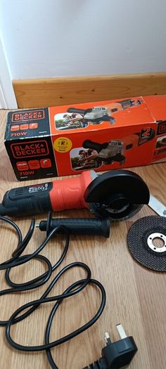 Blac decker angle grinder