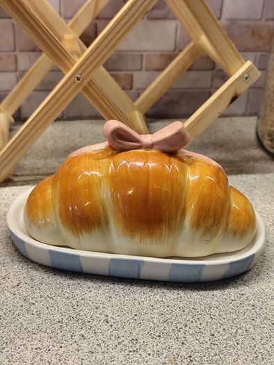 Brand New Kitchen Decor Bundle - Kilner Syrup, Croissant Butter Dish & Wine Rack