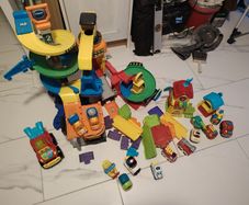 Toot toot driver construction set with 13 cars