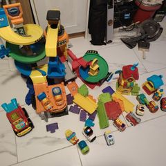 Toot toot driver construction set with 13 cars