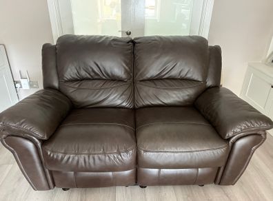 Brown leather suite