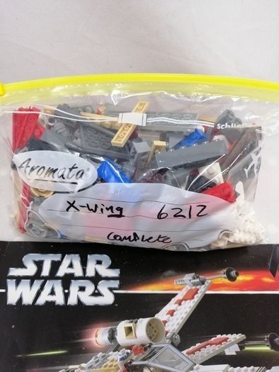 LEGO Star Wars: X-WING FIGHTER (6212) complete with Manual & 5 Mini Figures