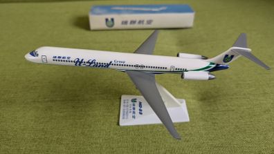 U-Land 1:200 scale model airplane, MD-88 aircraft, NEW
