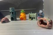 Penn-Plax Officially Licensed Spongebob Squarepants  Fish Tank Decorations |