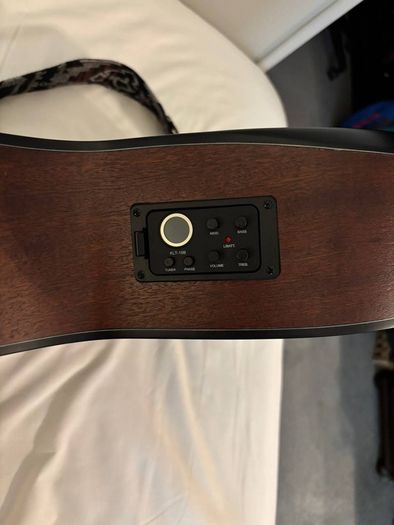 Craftine Acoustic Guitar
