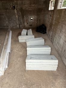 10x 13.5 inch Feather Edge Concrete Wall Capping, 343 x 914mm