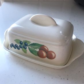 Vintage melamine butter dish