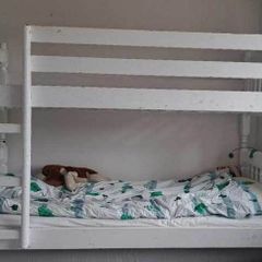 bunk bed
