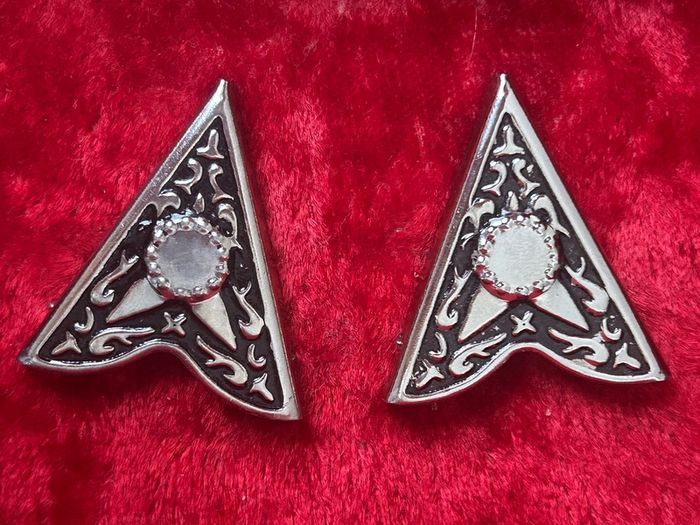 Collar Tips x 3