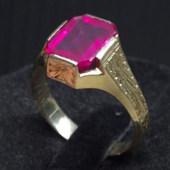 Luxury Vintage Art Deco Style 14K Gold Mens Unisex Ruby Ring