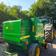 John deere 568 round baler