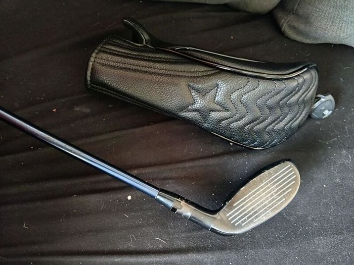 Titleist hybrid