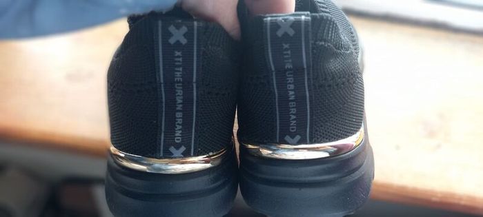 ladies trainers xti new
