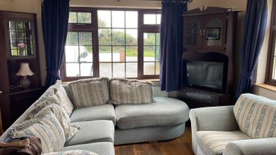 L Shaped couch and single couch collection only
