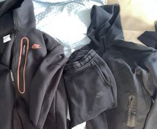 nike tech fleece
