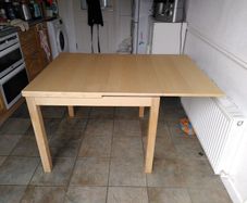 IKEA Bjursta Extendable Table