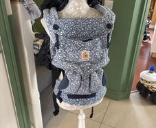 Ergobaby Carrier