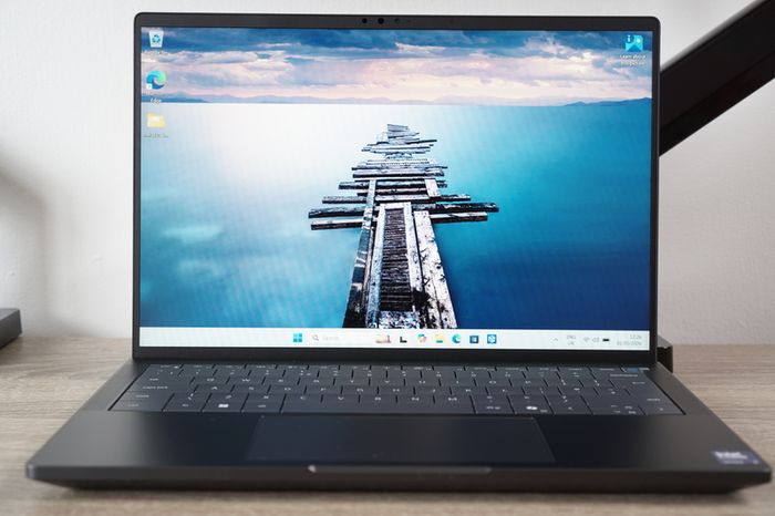 New Dell Pro Max 14 Premium | Core Ultra 7 265H | RTX PRO 1000 Blackwell | 32GB 8400 MT/s | 512GB