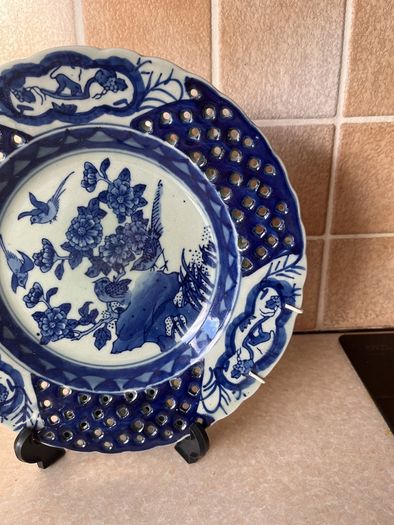Chinese Wall plate & Victoria water jug