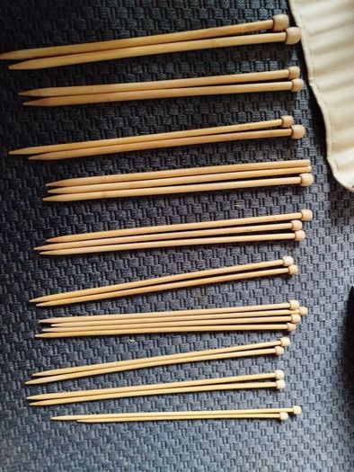 Knitting needles