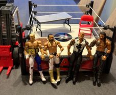 Wwe wrecking Raw brawl playset