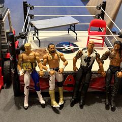 Wwe wrecking Raw brawl playset