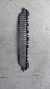 2014-2018 mercedes c w205 front bumper bottom grill