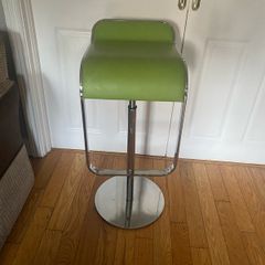Bar Stool Green leather