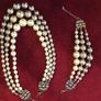 pearl necklace and bracelet set Image 10