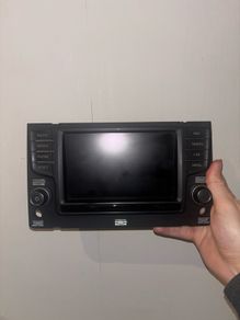 Volkswagen Golf/Passat Radio Screen