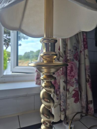Lamp Vintage Gold metal tall slim table lamp