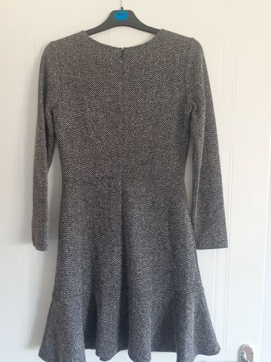 Black and white dress (GAP Size S)