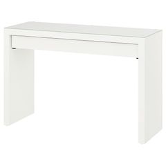 dressing  table