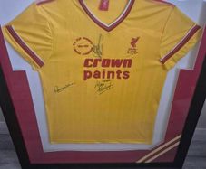 Rare Framed & Signed Liverpool FC jersey Retro Shirt  Autographed by Dalglish, Hansen & Whelan