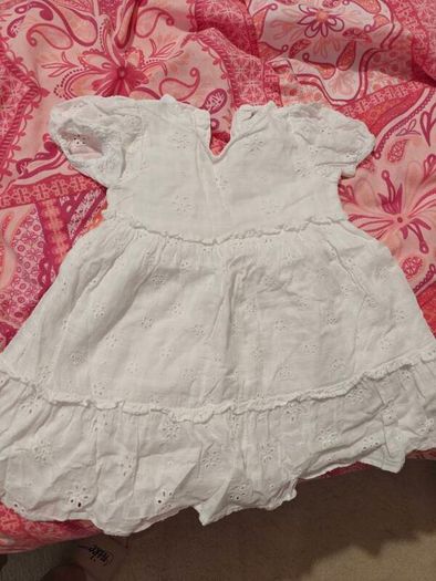Baby girl clothes 18-24